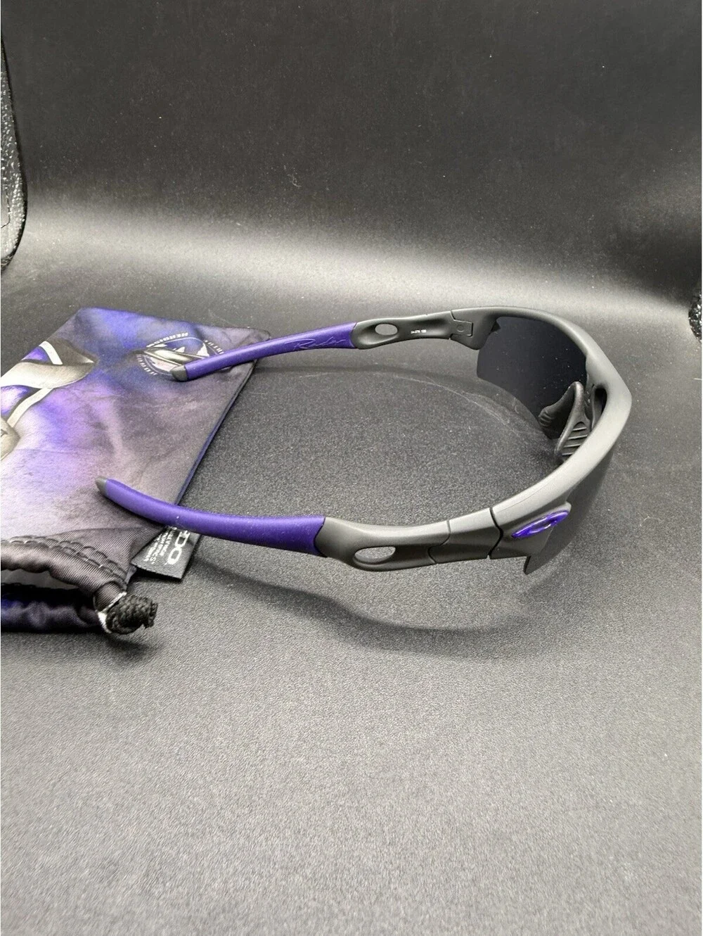 Oakley Radar Path Infinite Hero Carbon/Black Iridium 24-275